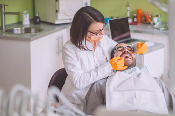 Best Emergency Treatment for Dental Infections or Abscesses in Bell Nyon, CA