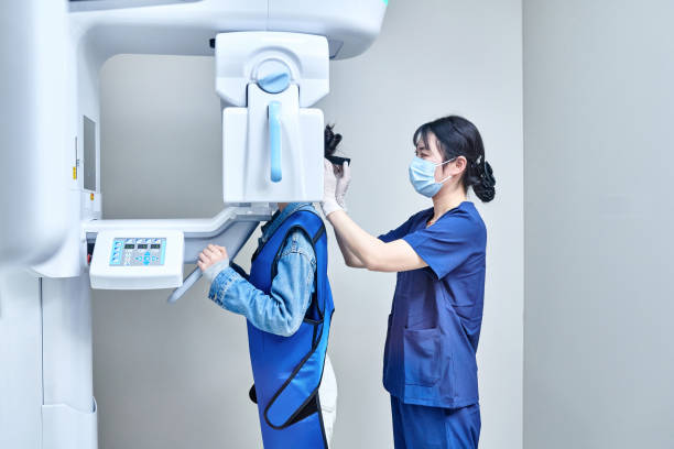 Best Emergency Treatment for Dental Infections or Abscesses in Bell Nyon, CA